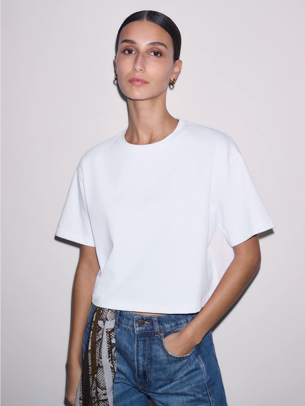 NWT ME+EM White Cropped Crew Tee Size 4